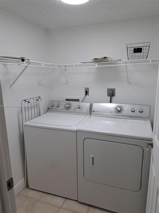 В аренду: $2,650 (3 спален, 2 ванн, 1240 Квадратных фут)
