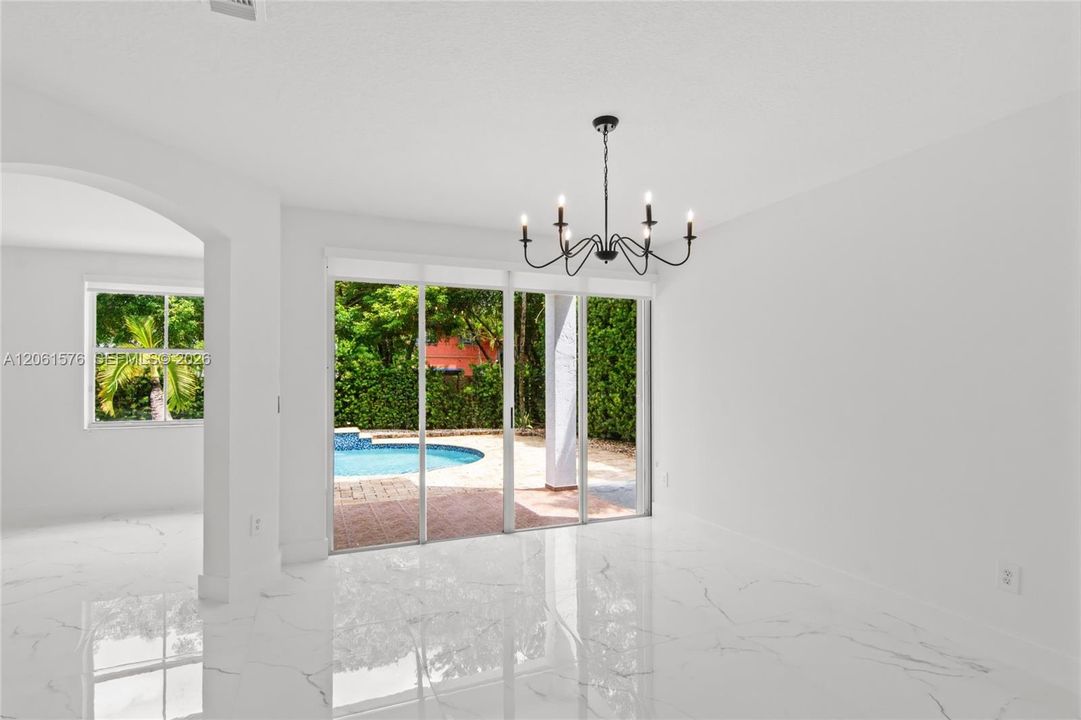 For Rent: $5,200 (4 beds, 2 baths, 2552 Square Feet)