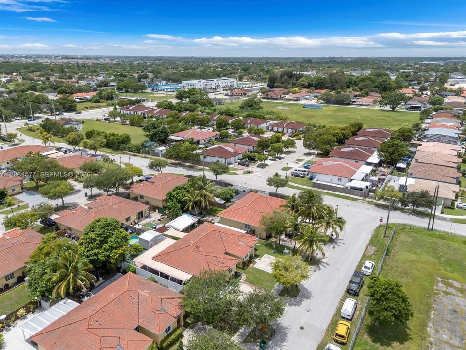 En Venta: $370,000 (3 camas, 2 baños, 1182 Pies cuadrados)