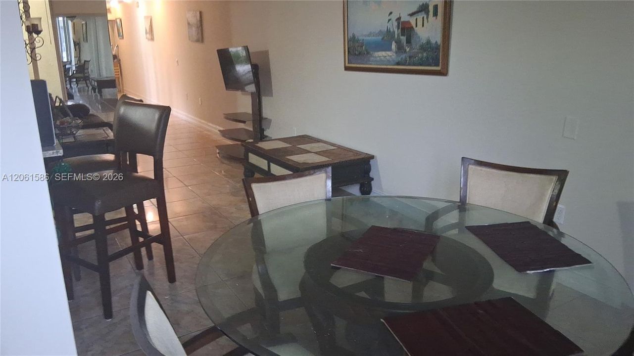 На продажу: $240,000 (3 спален, 2 ванн, 1450 Квадратных фут)