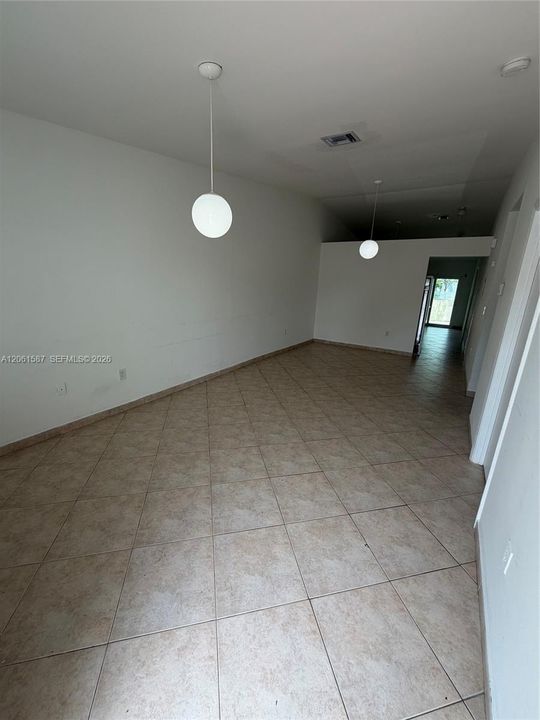 En Renta: $3,200 (3 camas, 2 baños, 1170 Pies cuadrados)