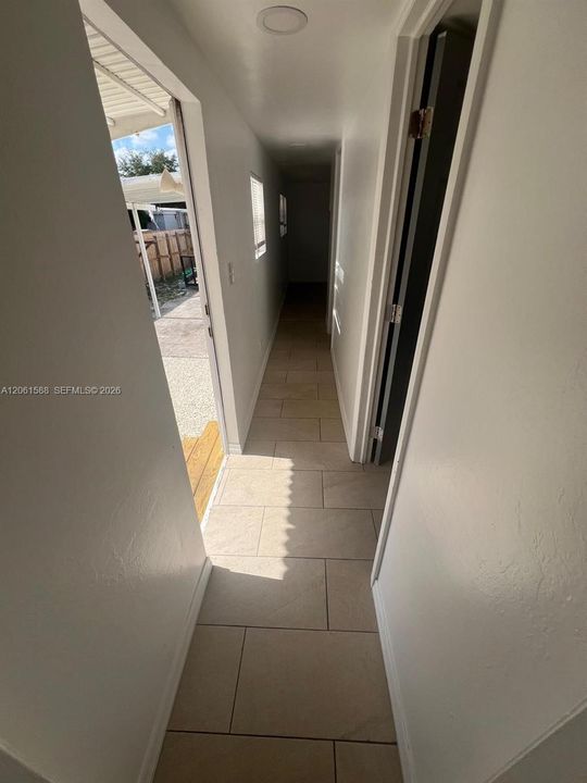 En Renta: $2,300 (3 camas, 2 baños, 768 Pies cuadrados)