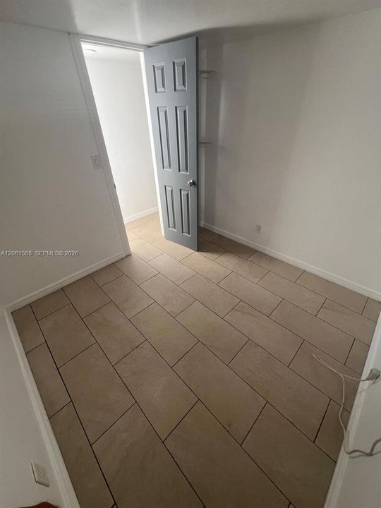 En Renta: $2,300 (3 camas, 2 baños, 768 Pies cuadrados)
