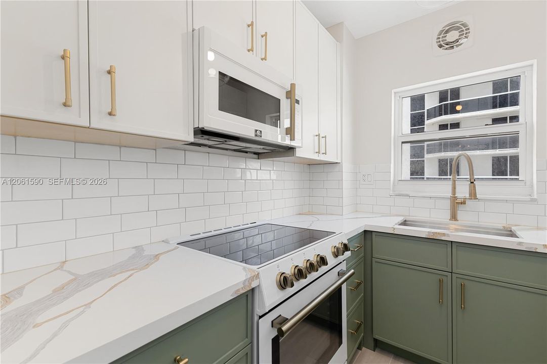 В аренду: $4,850 (2 спален, 2 ванн, 1134 Квадратных фут)