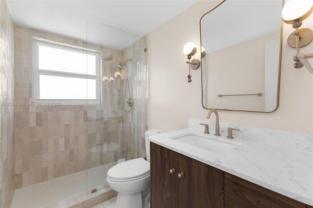 В аренду: $4,850 (2 спален, 2 ванн, 1134 Квадратных фут)