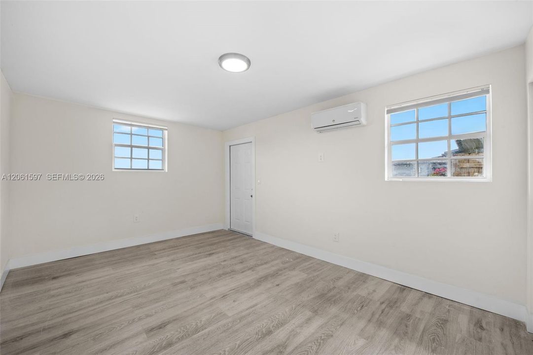 На продажу: $599,900 (4 спален, 2 ванн, 1486 Квадратных фут)