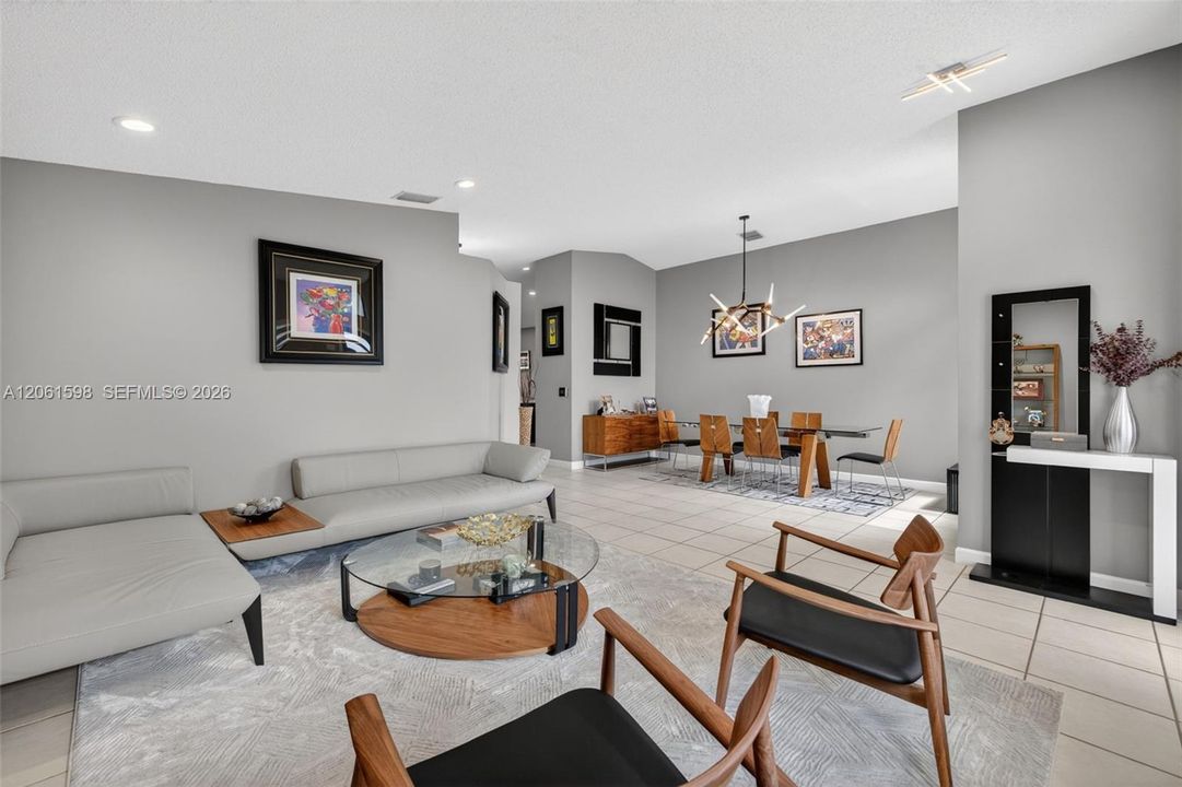 Active With Contract: $650,000 (3 beds, 2 baths, 1876 Square Feet)