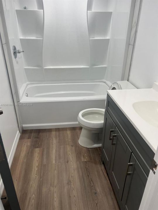 For Rent: $2,300 (3 beds, 2 baths, 0 Square Feet)