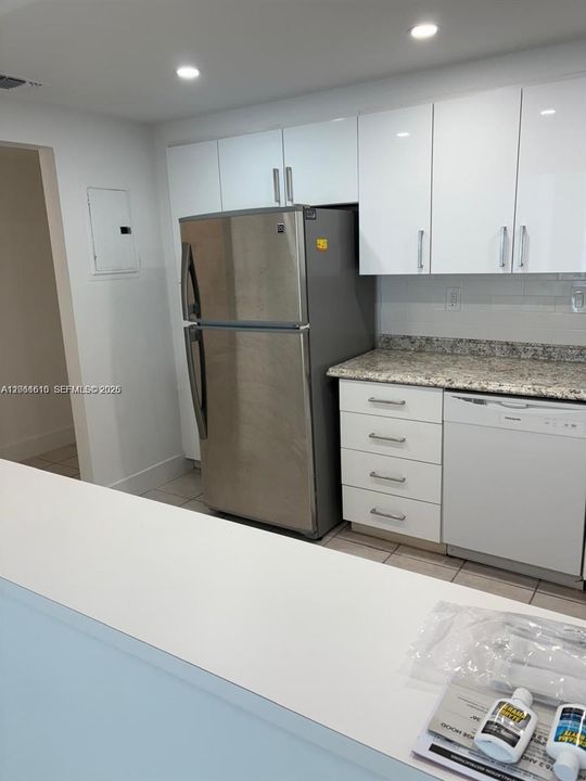 En Venta: $396,000 (2 camas, 2 baños, 1525 Pies cuadrados)