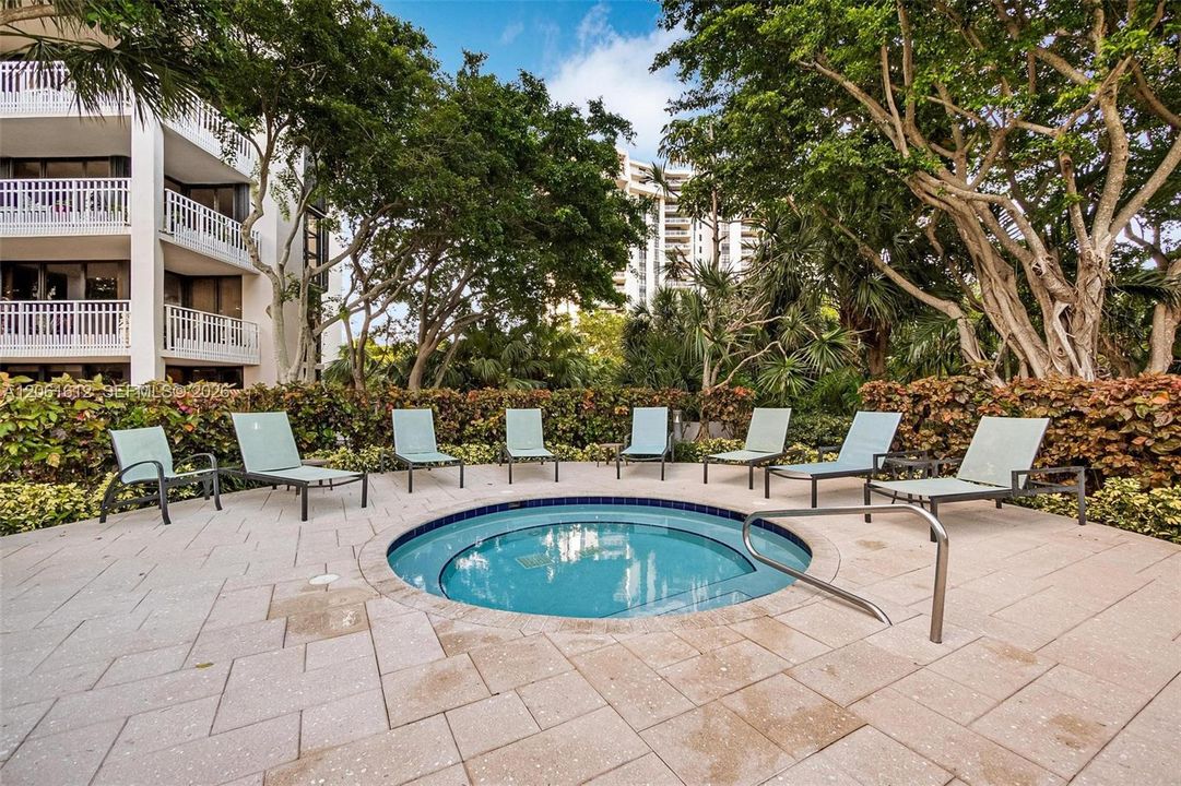 En Venta: $379,000 (2 camas, 2 baños, 1312 Pies cuadrados)