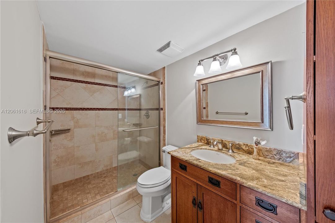 В аренду: $4,200 (2 спален, 2 ванн, 1456 Квадратных фут)