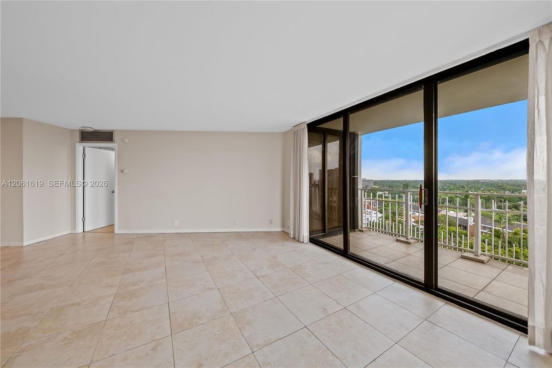 En Venta: $470,000 (2 camas, 2 baños, 1456 Pies cuadrados)