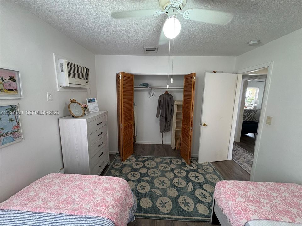 En Renta: $2,500 (2 camas, 1 baños, 3328 Pies cuadrados)