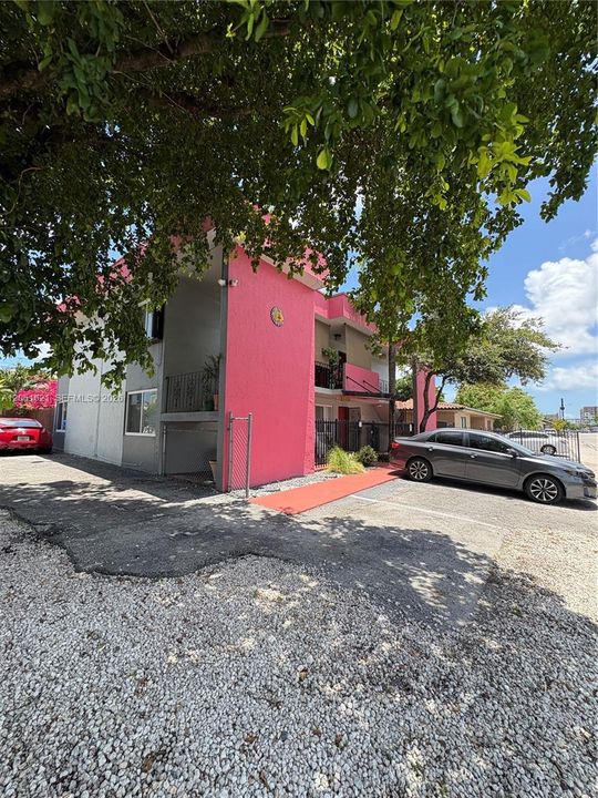 En Renta: $2,500 (2 camas, 1 baños, 3328 Pies cuadrados)