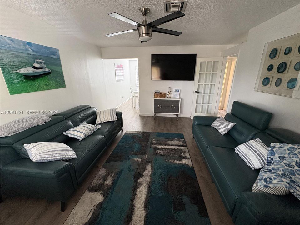 En Renta: $2,500 (2 camas, 1 baños, 3328 Pies cuadrados)