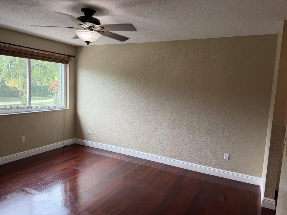 В аренду: $3,250 (3 спален, 2 ванн, 1473 Квадратных фут)