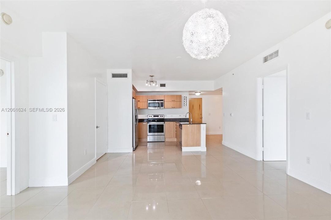 На продажу: $475,000 (2 спален, 2 ванн, 1030 Квадратных фут)