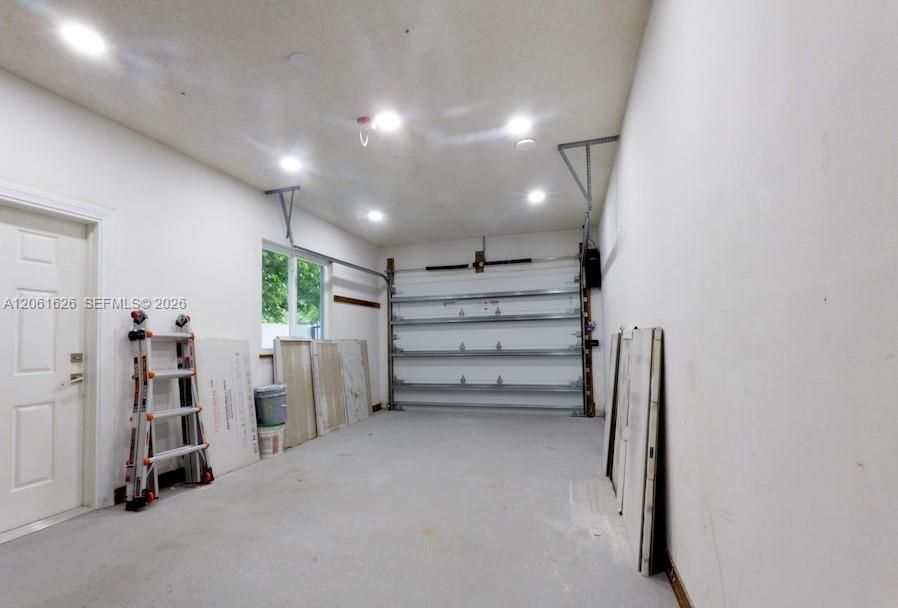 En Renta: $5,500 (3 camas, 2 baños, 2342 Pies cuadrados)