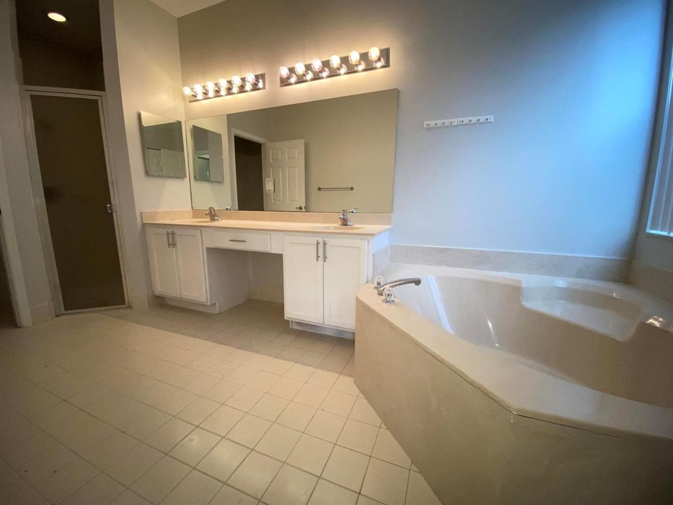 Primary Bathroom Suite