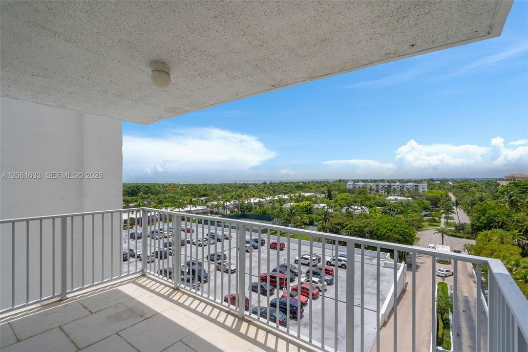 En Venta: $3,595,000 (3 camas, 3 baños, 3120 Pies cuadrados)