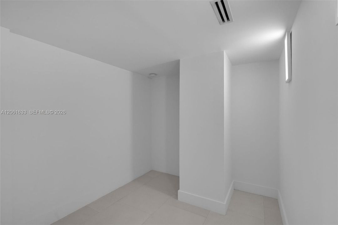 En Venta: $3,595,000 (3 camas, 3 baños, 3120 Pies cuadrados)
