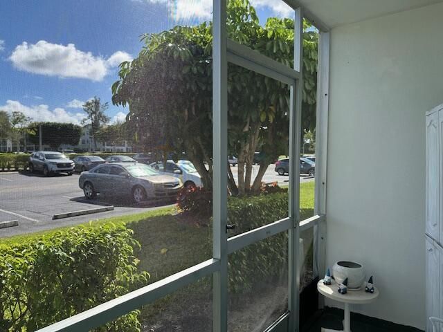 Screened Patio