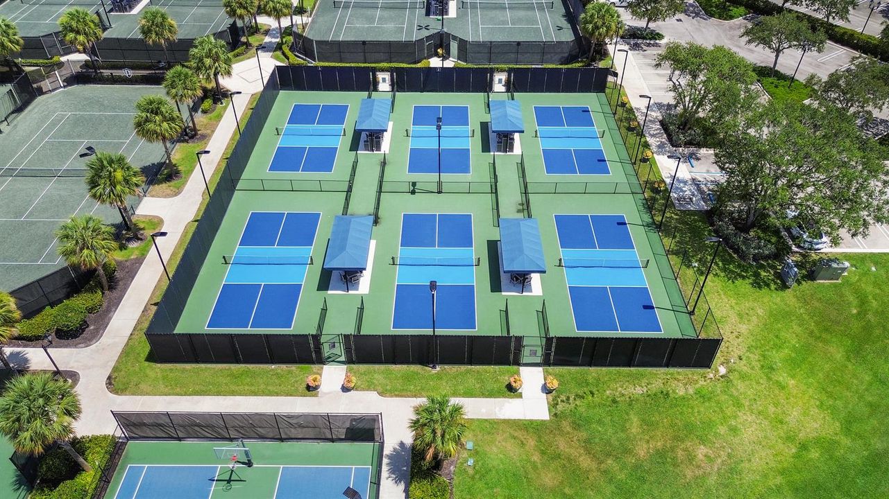 parkland golf amenities