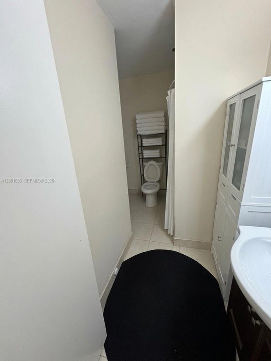 На продажу: $499,000 (2 спален, 2 ванн, 1303 Квадратных фут)