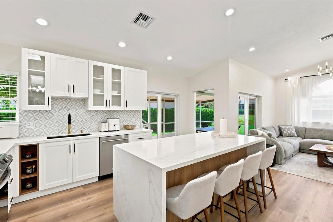 Kitchen 4
