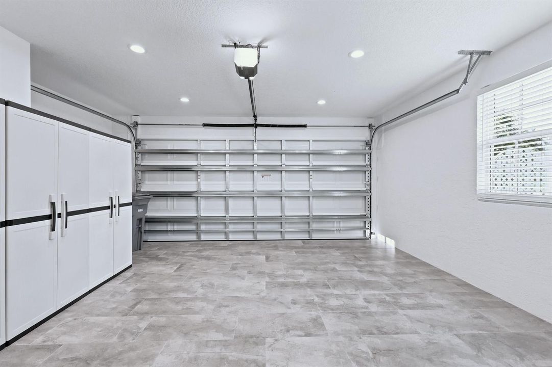 Garage 1