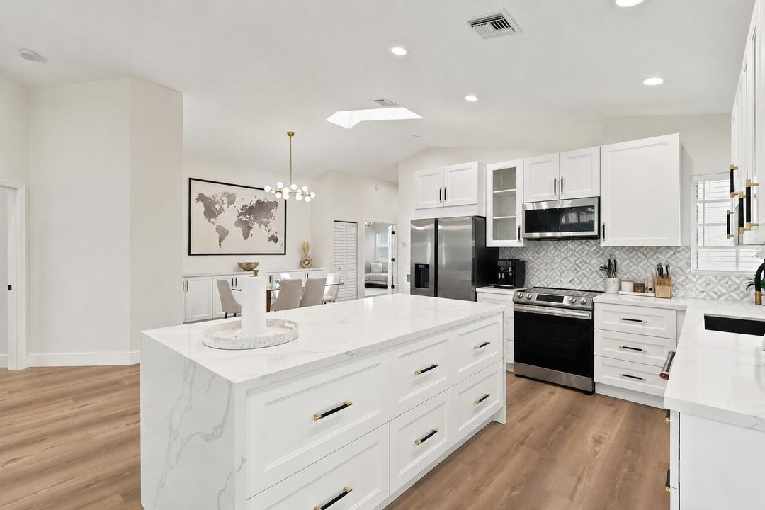 Kitchen 3