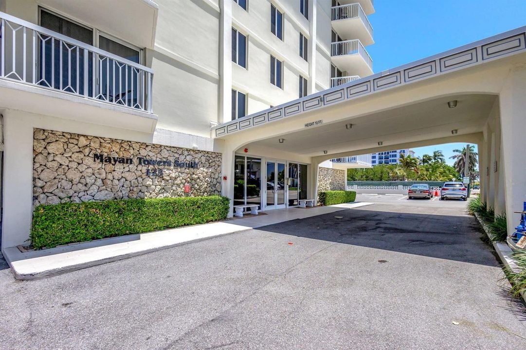 69-web-or-mls-125 S Ocean Mayan Towers (