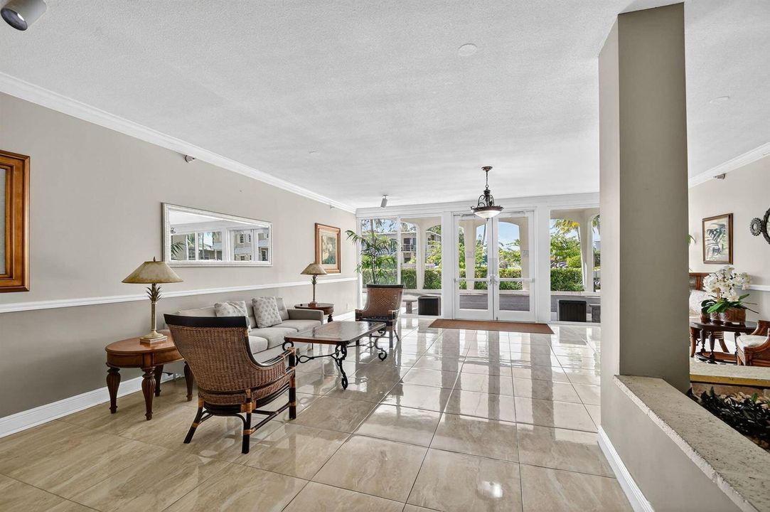 73-web-or-mls-125 S Ocean Mayan Towers (