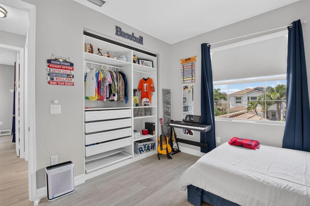2nd Bedroom