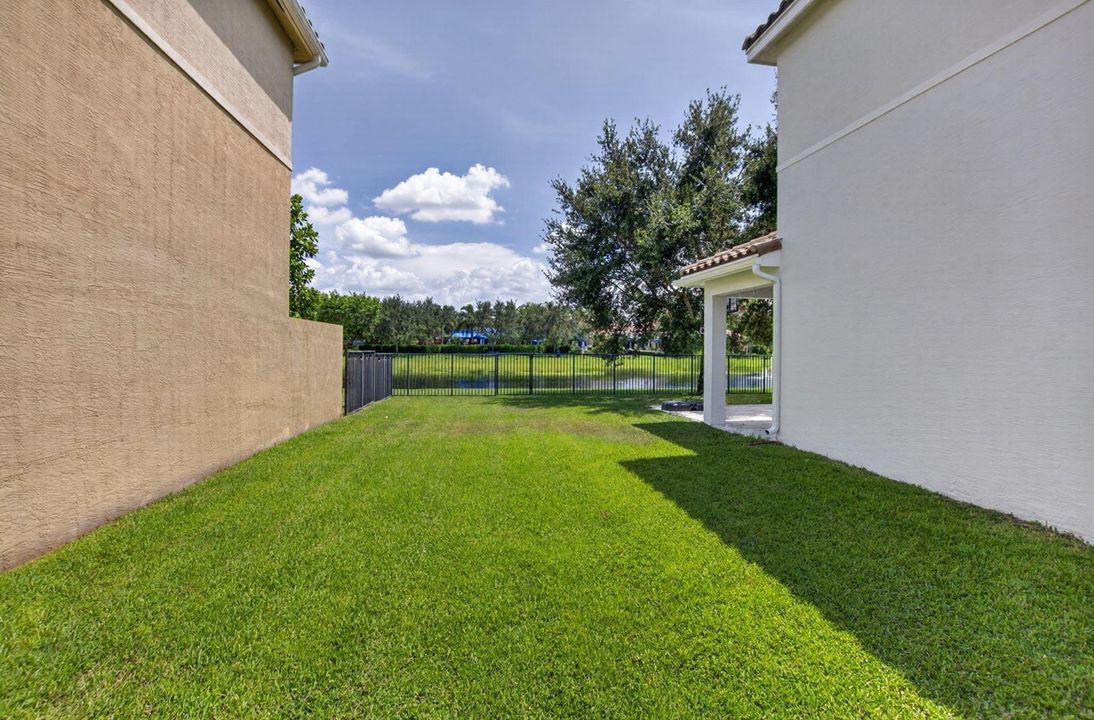 side yard