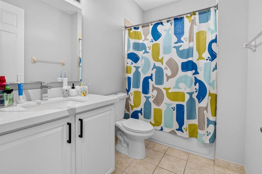 2nd Bathroom
