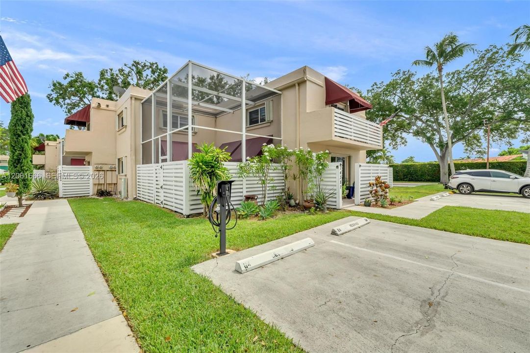 En Venta: $450,000 (3 camas, 2 baños, 1592 Pies cuadrados)