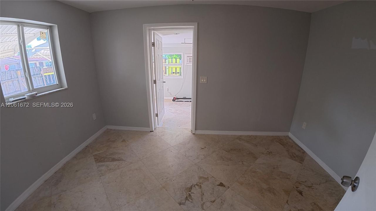 For Rent: $1,600 (1 beds, 1 baths, 1314 Square Feet)