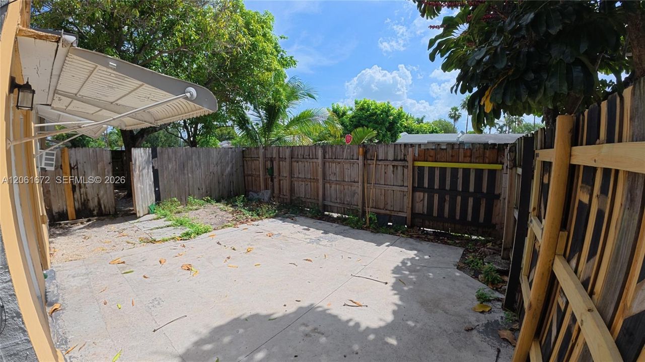 For Rent: $1,600 (1 beds, 1 baths, 1314 Square Feet)