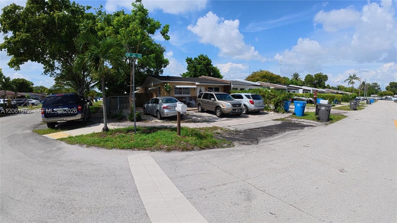 For Rent: $1,600 (1 beds, 1 baths, 1314 Square Feet)