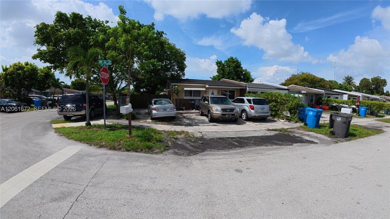 For Rent: $1,600 (1 beds, 1 baths, 1314 Square Feet)