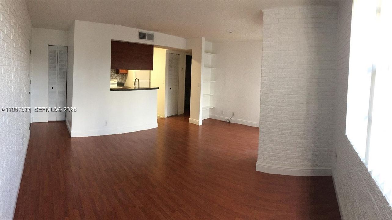 В аренду: $1,690 (1 спален, 1 ванн, 785 Квадратных фут)