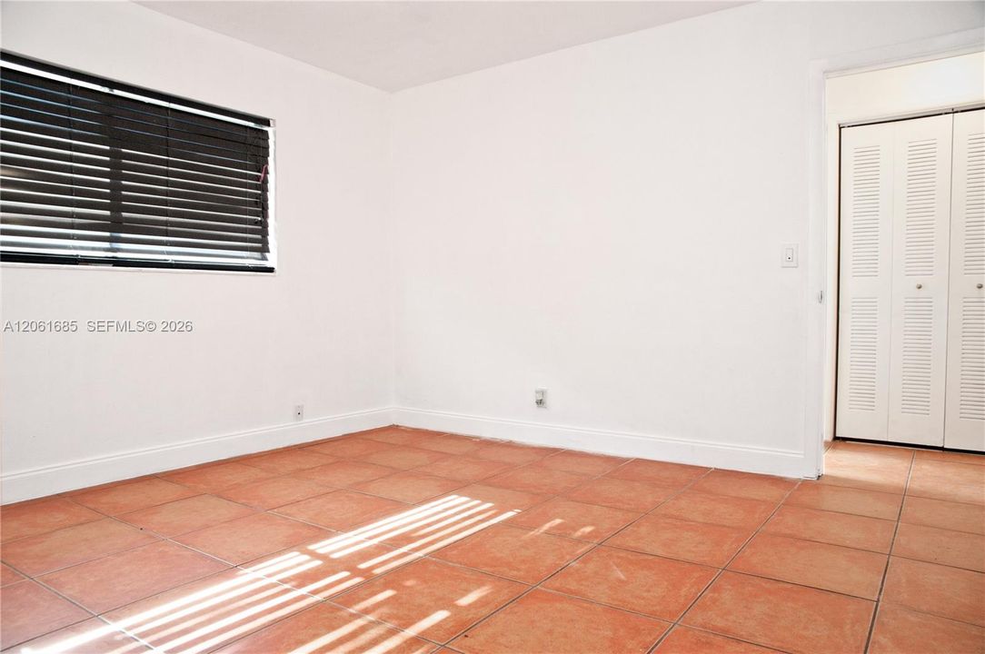 В аренду: $1,595 (1 спален, 1 ванн, 650 Квадратных фут)