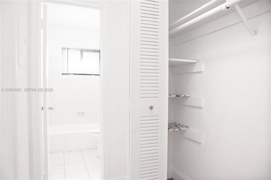 В аренду: $1,595 (1 спален, 1 ванн, 650 Квадратных фут)