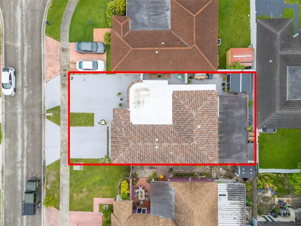 En Venta: $599,000 (3 camas, 3 baños, 1615 Pies cuadrados)