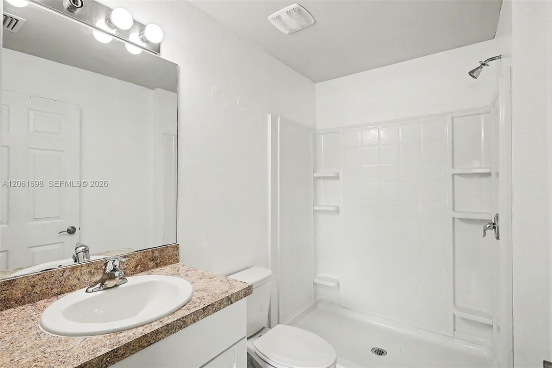 5003 Pinetree LN, LaBelle FL 33935