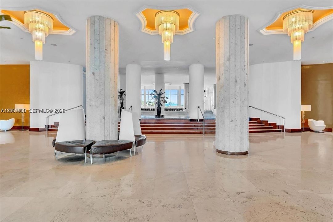 В аренду: $4,800 (2 спален, 2 ванн, 1030 Квадратных фут)