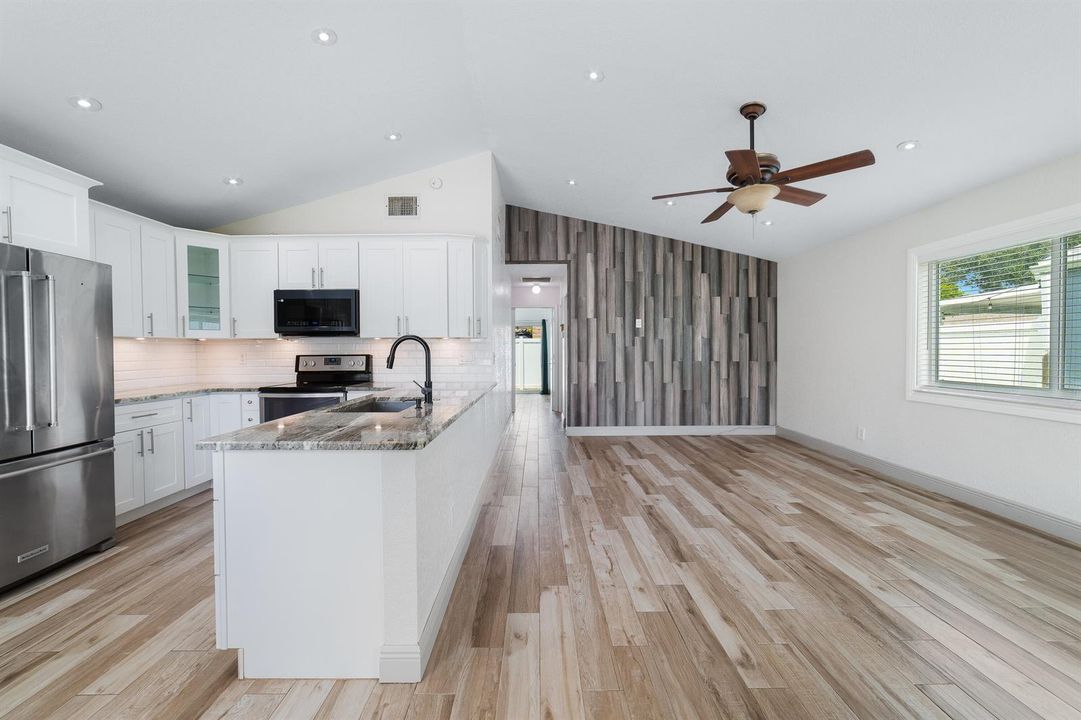 DSC0006