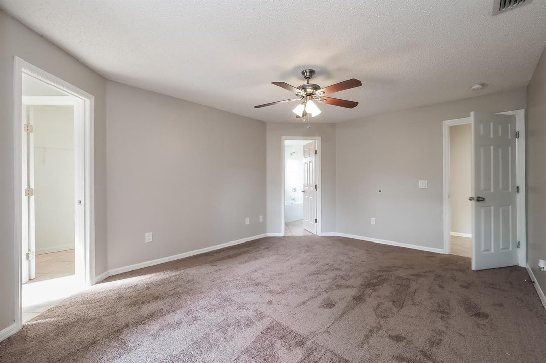 1010808.3668 SW Ballweg Street - Main Be