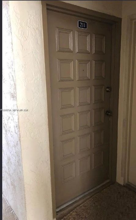 На продажу: $335,000 (2 спален, 2 ванн, 1200 Квадратных фут)
